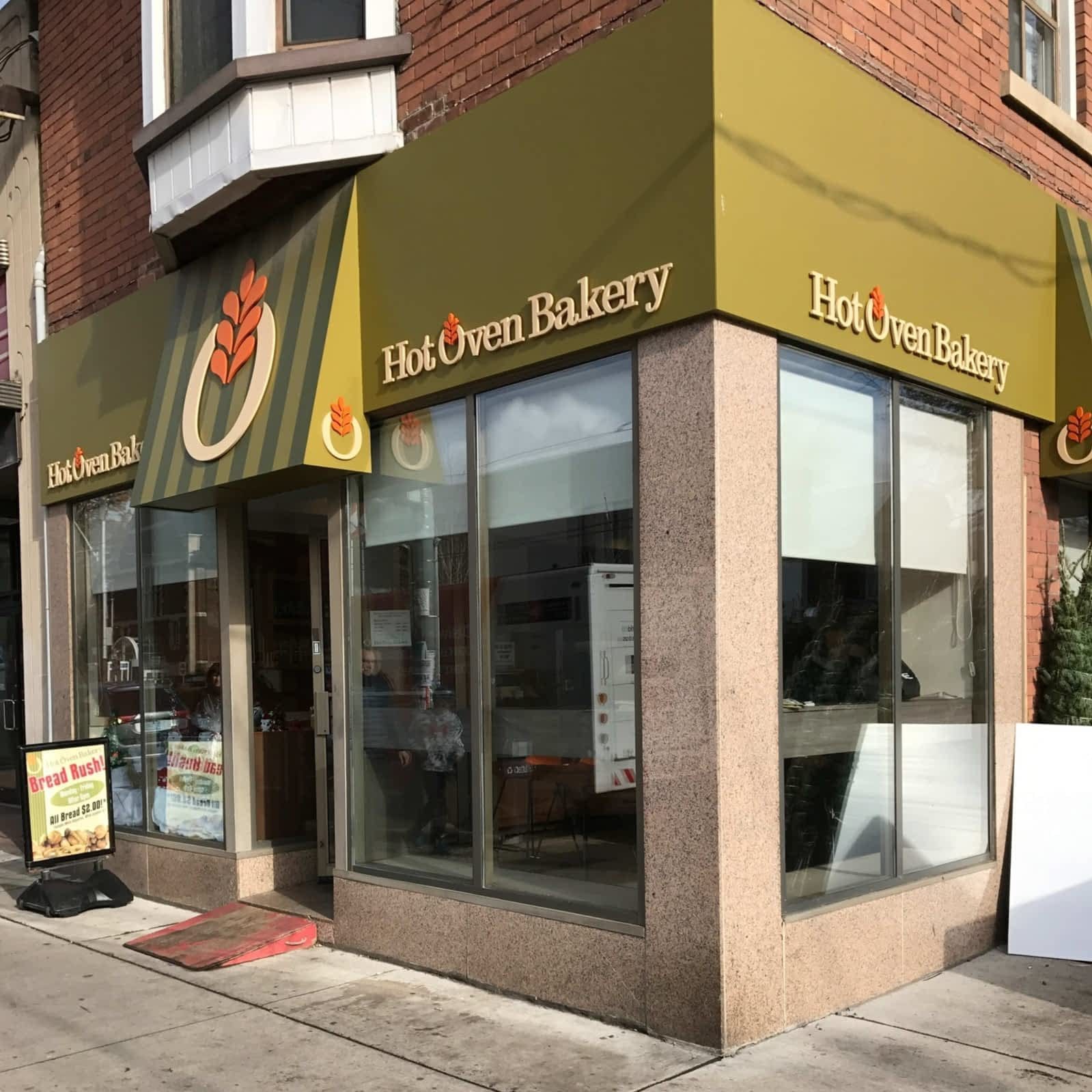 Hot Oven Bakery