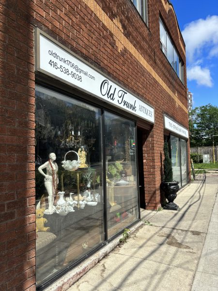 Old Trunk Antiques